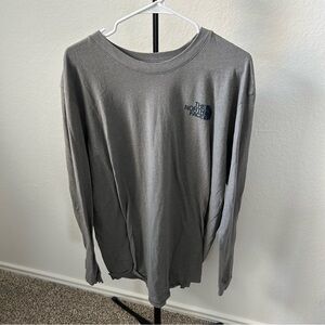 🌿 The North Face Heather Gray Crewneck Tee